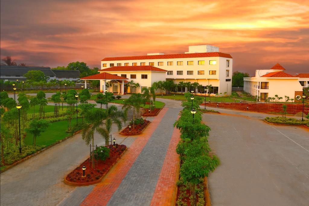 Grand Serenaa Auroville Exterior foto